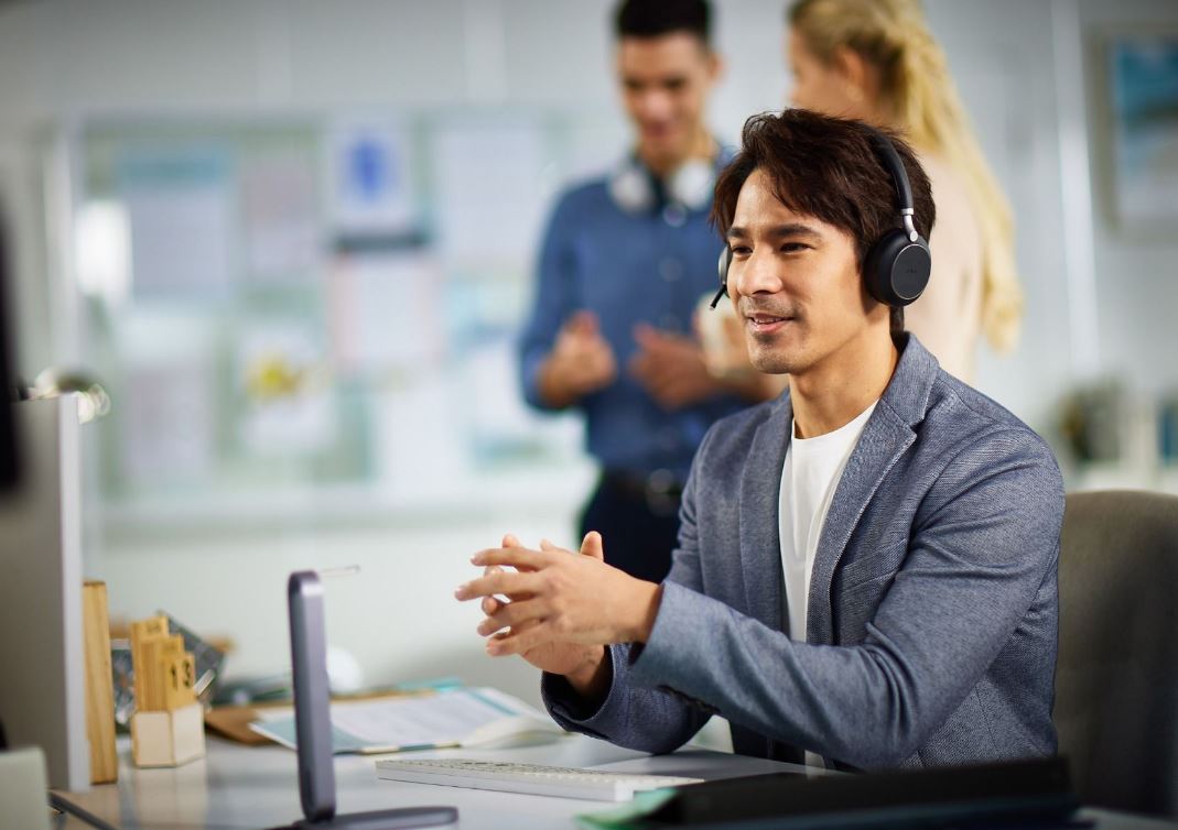 Yealink BH76 Wireless Teams Headset | USB-C | Black Yealink