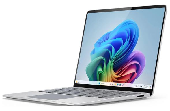 Microsoft Surface Laptop 7 15 Touch - Intel Ultra 7, 32GB RAM, Platinum Microsoft