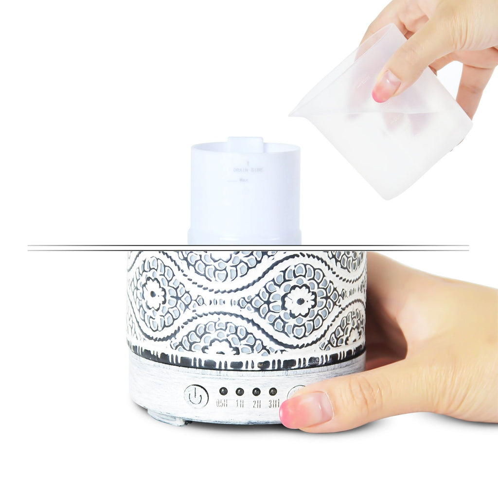 mbeat activiva Vintage White Metal Aroma Diffuser - 100ml, 7 LED Colors 