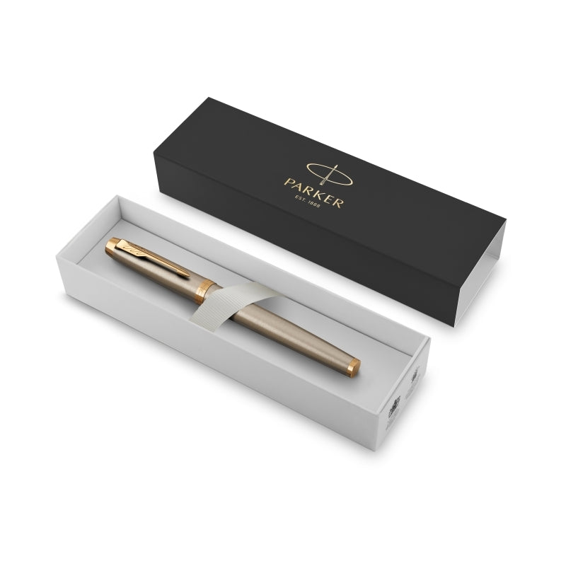 Parker IM Gold Fountain Pen - Brushed Metal 