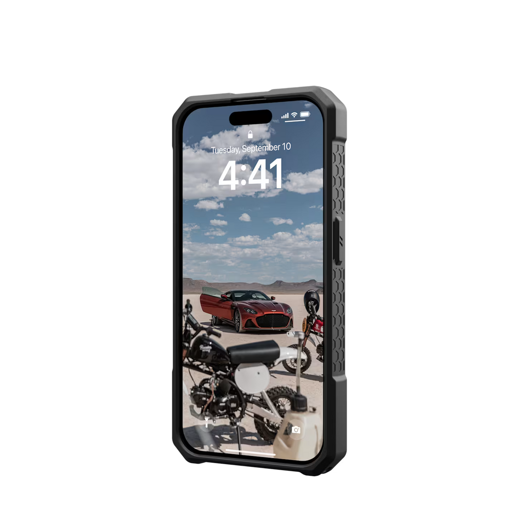 UAG Monarch Pro MagSafe Apple iPhone 15 Pro (6.1') Case - Carbon Fiber 25ft. Drop Protection(7.6M),5 Layers of Protection 